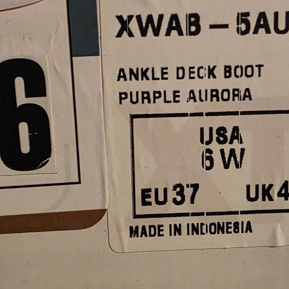 Vibrant Women's Shoes- Xtra Tuf - Picture 3 of 3